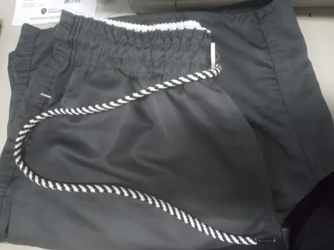 shorts bermuda 100% poliester 10 anos lindíssimo