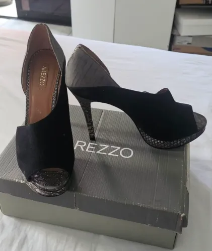 Lindo sapato Arezzo 38