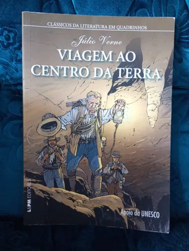 Livro Viagem ao centro da Terra