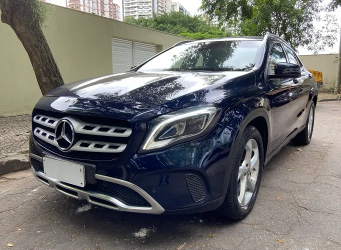 Mercedes-Benz GLA 200 Adv. 1.6/1.6 TB 16V Flex Aut. 2018