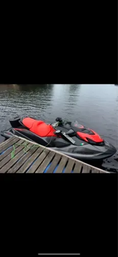 Jet sky 2023 130 gti