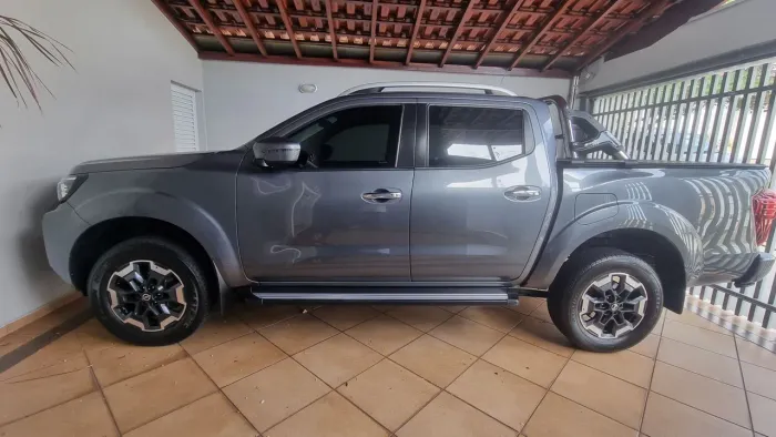 Nissan Frontier XE CD 4X4 2.3 Bi-TB Diesel Aut. 2023