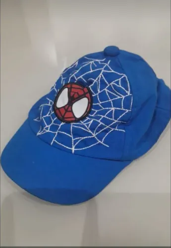 Boné Homem aranha bebê.