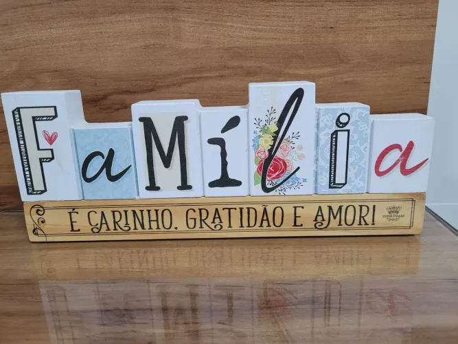 Enfeite de Mesa Decorativo Família