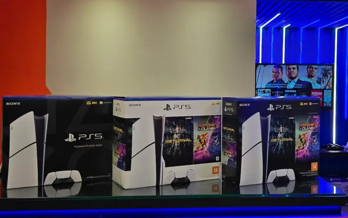 PS5 Slim 1TB c/ LEITOR e 02 Jogos - "NOVO" + GARANTIA! Mega Ofertas da Semana!!!