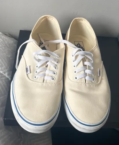 Tênis vans e adidas