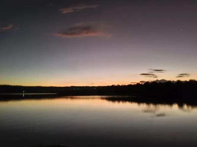 Rancho na Beira do Lago Salto do Corumbá 4 / Cocalzinho Go