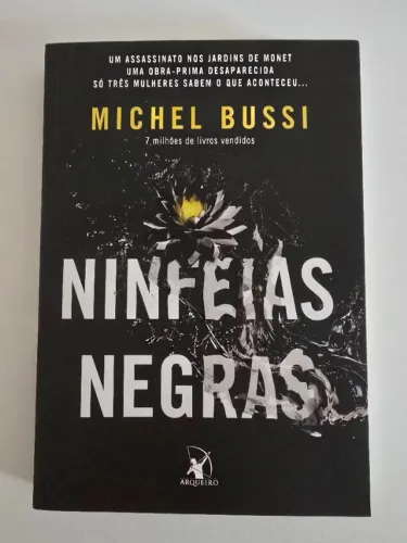 3 livros capa comum