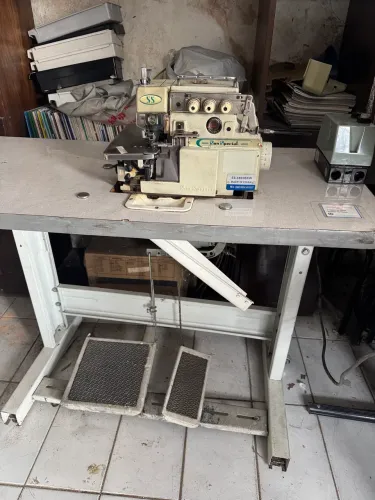 Máquina Overloque Sun Special SS-8803W