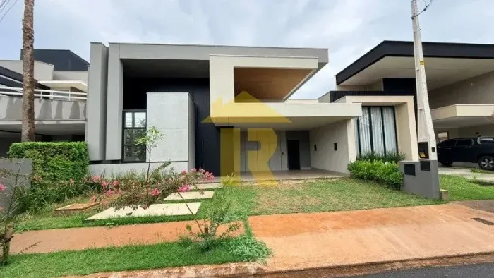 Casa de luxo em condomínio à venda em São José do Rio Preto-SP, com 3 quartos, 3 suítes e