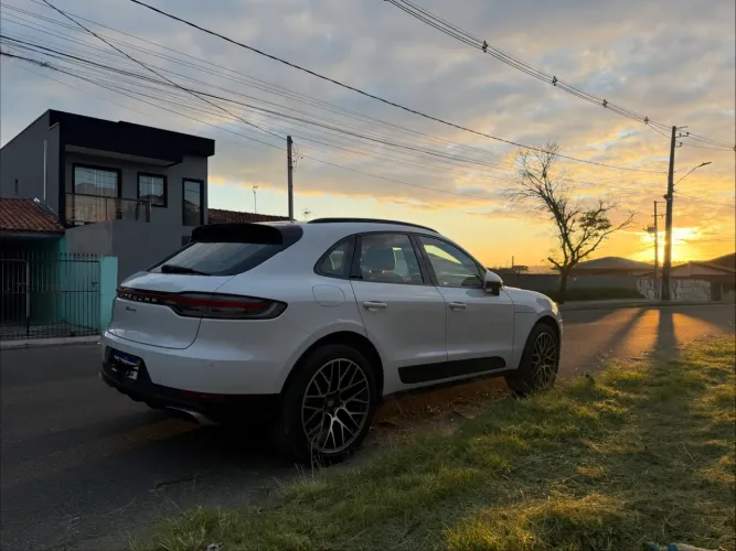 Porsche Macan 2.0 Turbo 237/252cv 2021