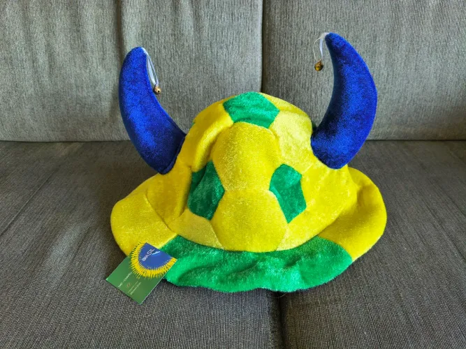 Chapéu Brasil torcedor novo
