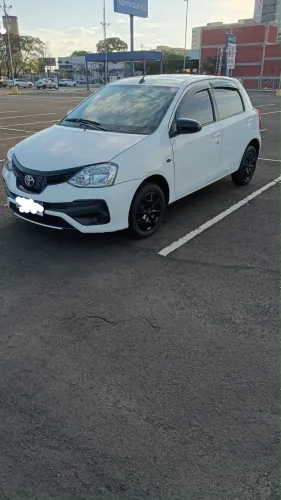 Toyota Etios X 1.3 Flex 16V 5P Mec. 2018