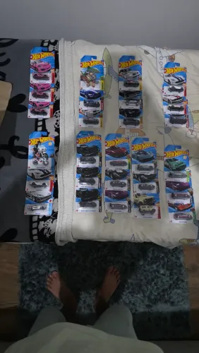 Coleção Hot wheels 86 unidades lote top