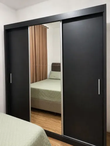 Guarda-Roupa Casal Usado - Bom estado
