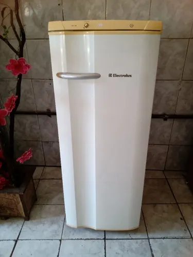Geladeira Electrolux