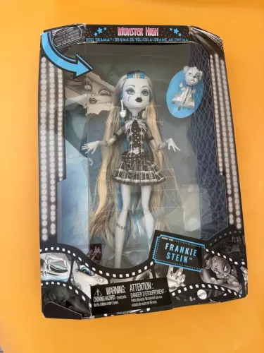 Monster HIGH