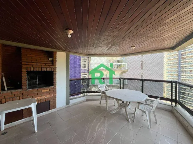 Apartamento à beira mar com 4 quartos (1 suíte), 1 vaga à venda em Jardim Astúrias, Guaruj