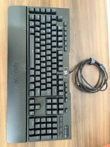 Teclado Gamer Redragon Brahma Pro RGB Óptico - Switch Red - ABNT2