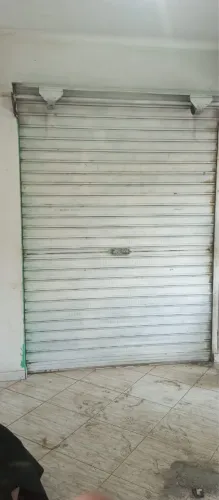 Duas Portas de aço de enrolar