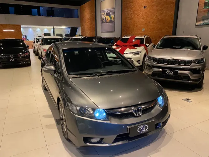 Honda Civic Sed. Lxl/ LXL SE 1.8 Flex 16V Aut. 2011