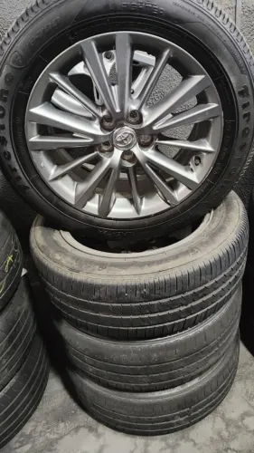 RODA 16 COROLLA COM PNEUS  