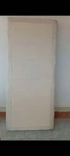 Cama auxiliar.