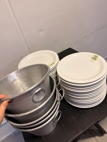 Pratos Para Restaurante + Baldes de Gelo