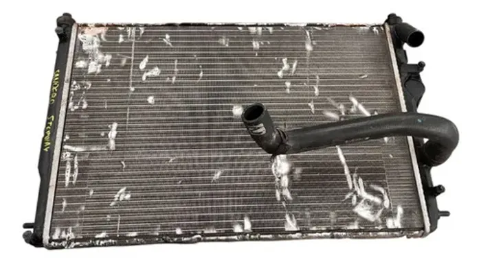 Condensador Radiador Renault Sandero 2011 2012 2013