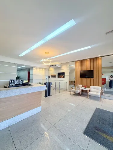 Sala Comercial 32m² com sol da manhã em Morada de Laranjeiras - Ed. Ventura Office