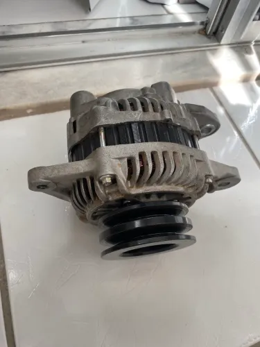 Alternador