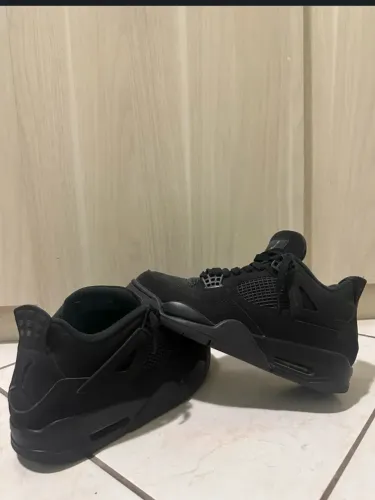 Jordan 4 Black Cat