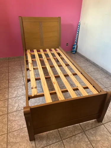 Cama solteiro 