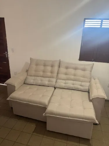 Sofá retrátil