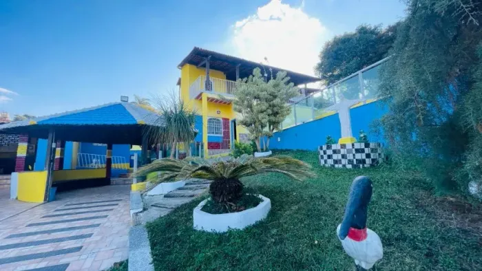 Sitio Amarelo 1920m² Porteira fechada ( Renda Garantida )