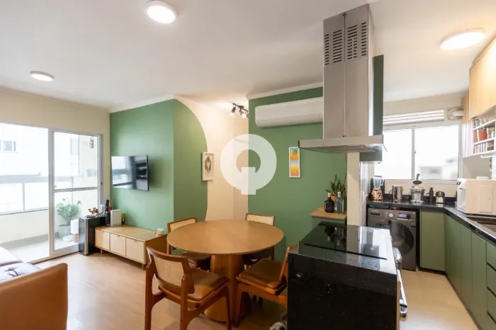APARTAMENTO À VENDA NO SEMINÁRIO 2 QUARTOS COM SUÍTE