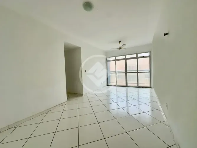 2 QUARTOS À VENDA NO CENTRO DE GUARAPARI codigo: 327781