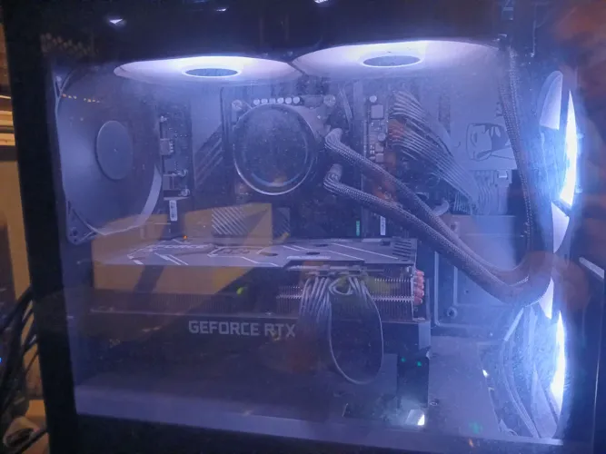 PC - RTX 3070TI, 32GB DDR5, I5 12600KF