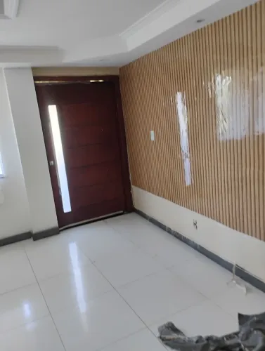 Apartamento reformado, no condomínio Dom Bosco.