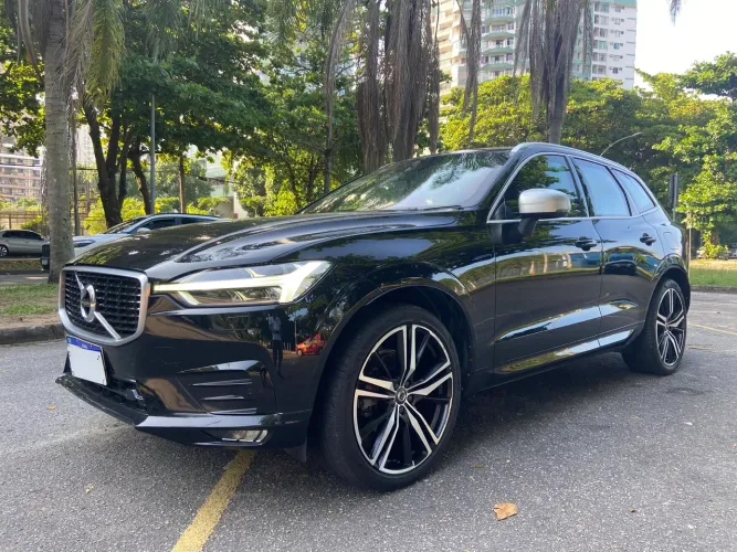 Volvo XC 60 T-5 R-design 2.0 AWD 5P 2018