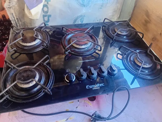 Cooktop Esmaltec Gourmet 5 Bocas - Vidro Preto