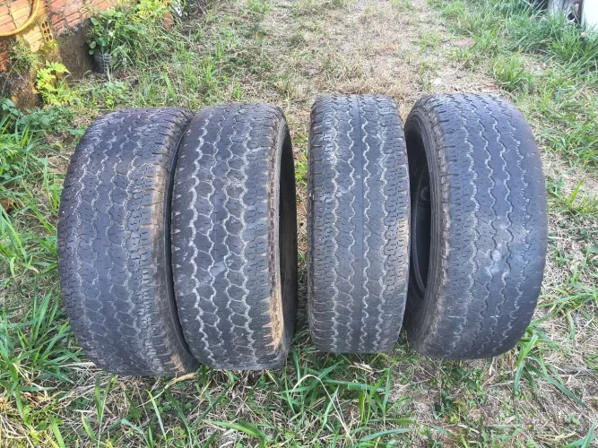 Pneus 265/70R16 Goodyear