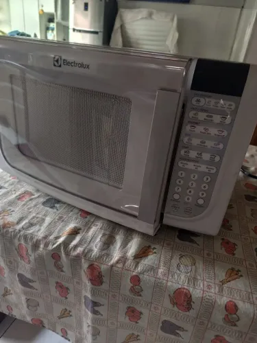Microondas novíssimo