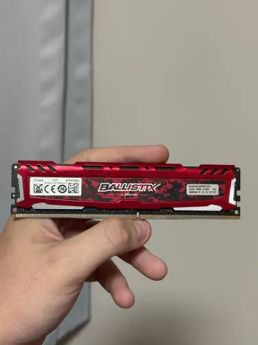 Memória RAM Crucial DDR4 8Gb