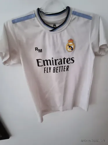 Camisa do Real Madrid (Modelo Infantil / Torcedor) 10 anos