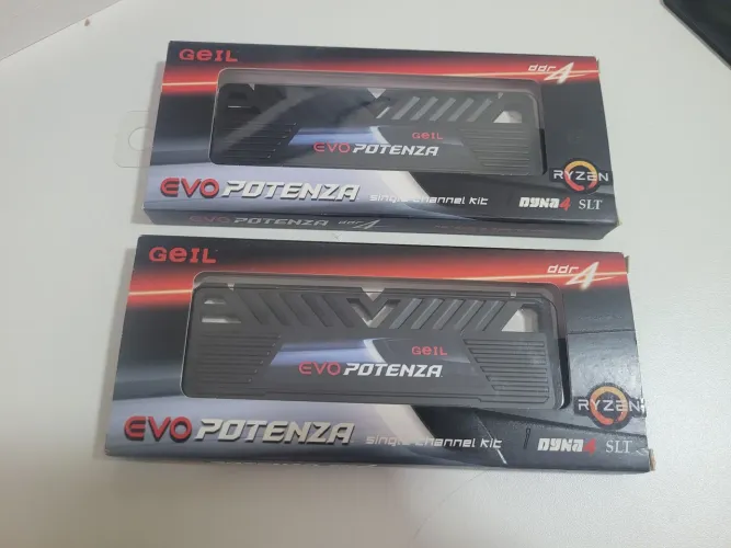 16gb Memoria Ram Ddr4 (2x 8gb) Evo Potenza Geil Preta