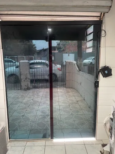 Vendo porta de vidro