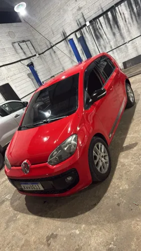 Volkswagen Up! Move 1.0 TSI Total Flex 12V 5P 2016