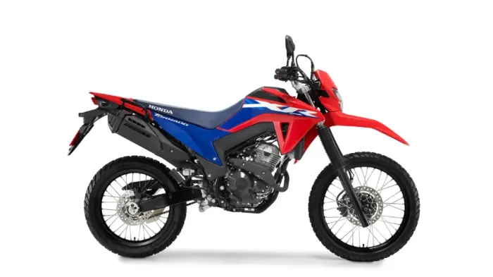 Moto Honda XR Tornado 26/27