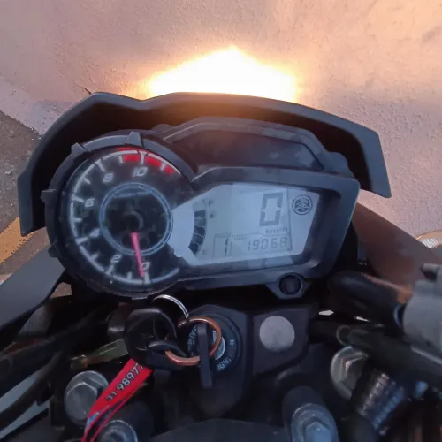 yamaha fazer 150, 19 mil km rodados